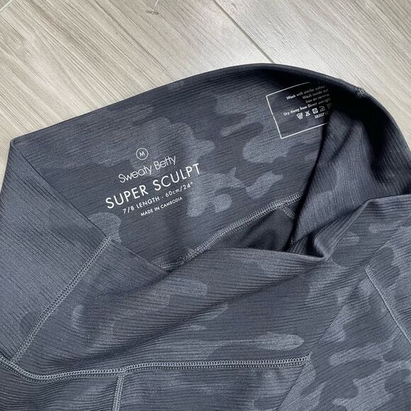 Sweaty Betty Super Sculpt Pocket Camo Leggings In Black Camo Embossed Size M - Picture 4 of 11